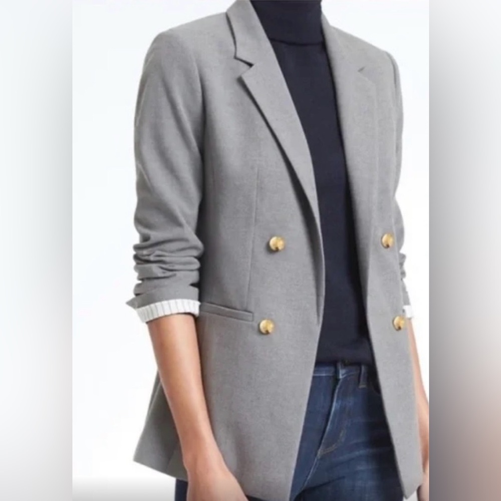 Banana Republic Boyfriend Blazer | Gray open concept with Gold accents sz 4